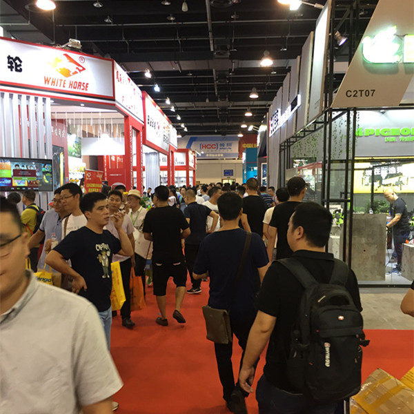 【大圣归来】五金展圆满结束，欧博展台前宾客满蓬